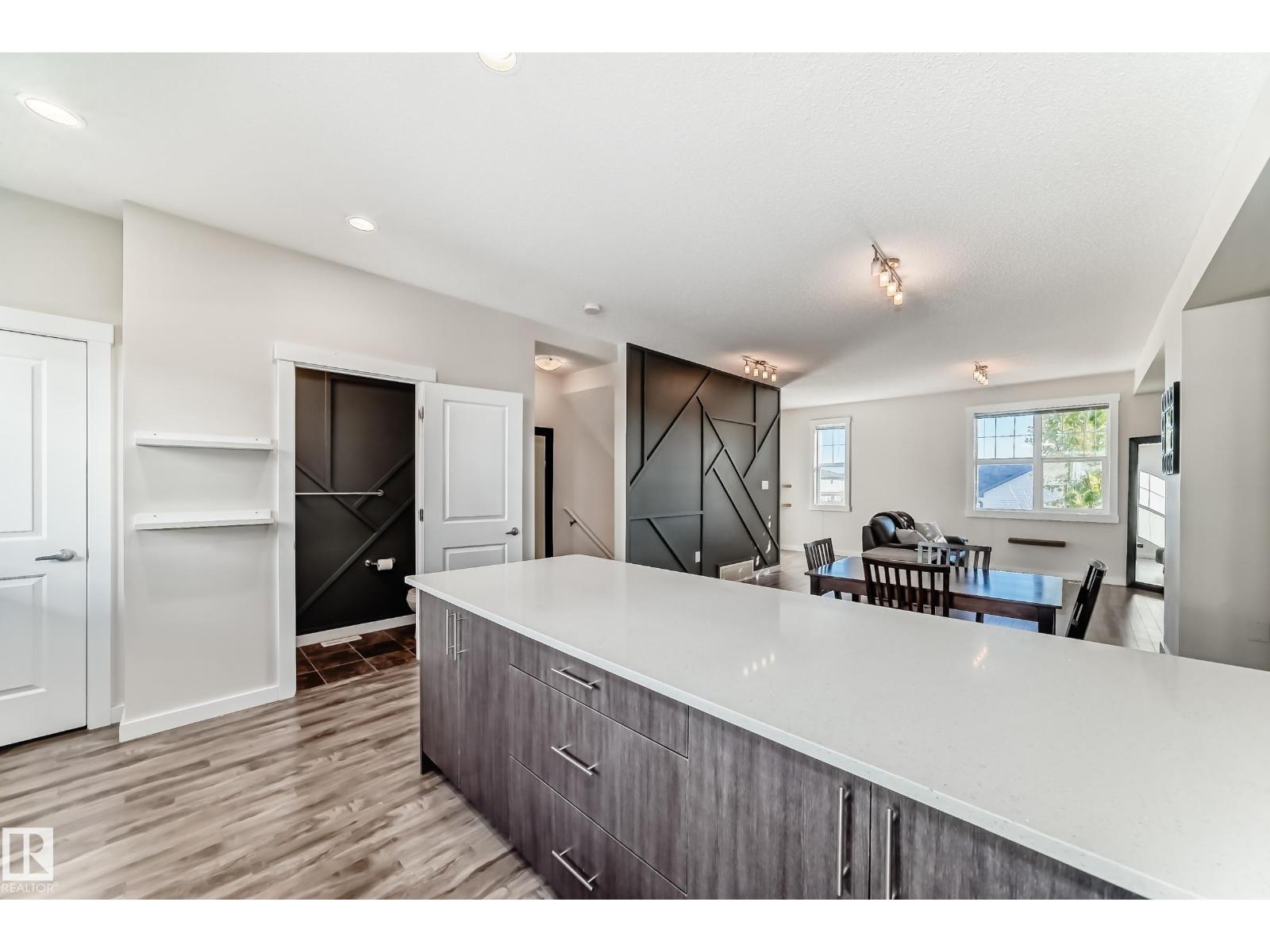 #60 903 Crystallina Nera Wy Nw, Edmonton, Alberta  T5Z 0N6 - Photo 4 - E4463564