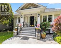 <div class="price">$2,998,000</div> 4349 Cypress Street, Vancouver<br><div style="margin-bottom:8px;"><small>RE/MAX Crest Realty</small></div><div class='bed_bath'>4 Bed | 2 Bath</div>