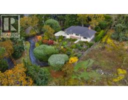 2850 Sea View Rd Ten Mile Point