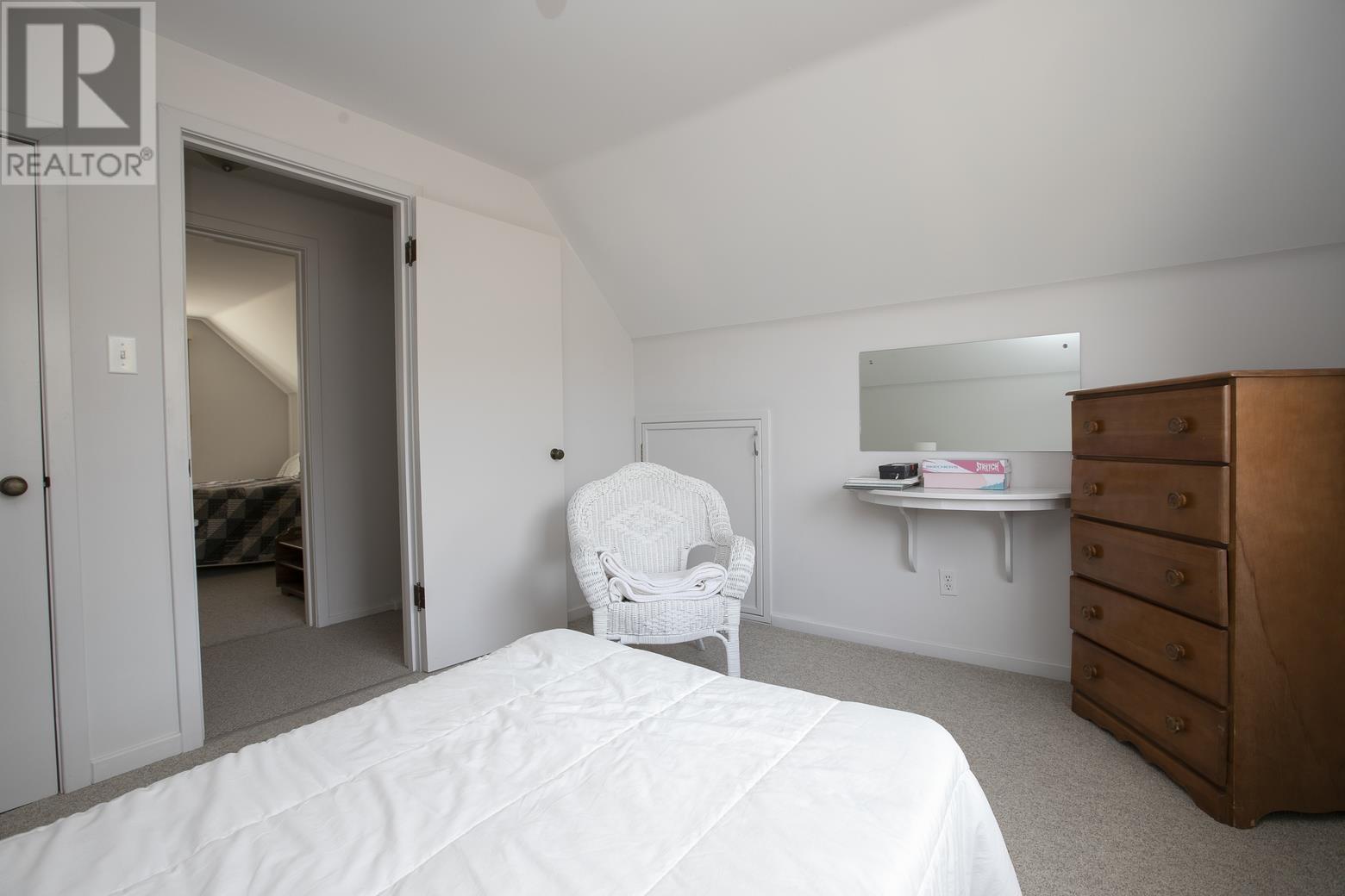 1377 Queen St E, Sault Ste. Marie, Ontario  P6A 2G1 - Photo 34 - SM252968