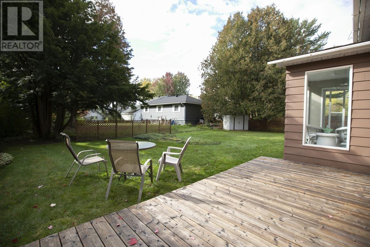 1377 Queen St E, Sault Ste. Marie, Ontario  P6A 2G1 - Photo 4 - SM252968