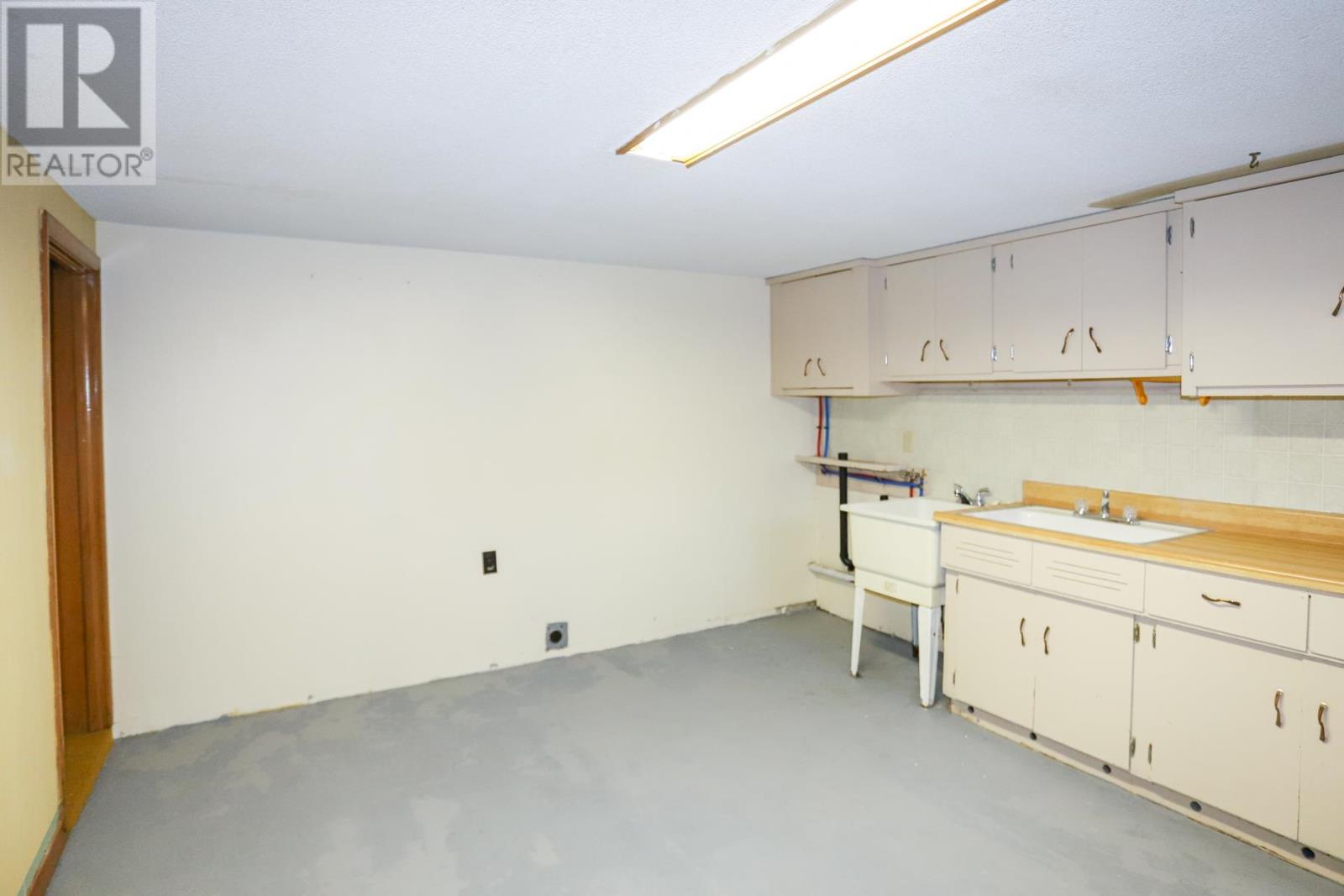 175 Henrietta Ave, Sault Ste. Marie, Ontario  P6C 2A2 - Photo 35 - SM253045