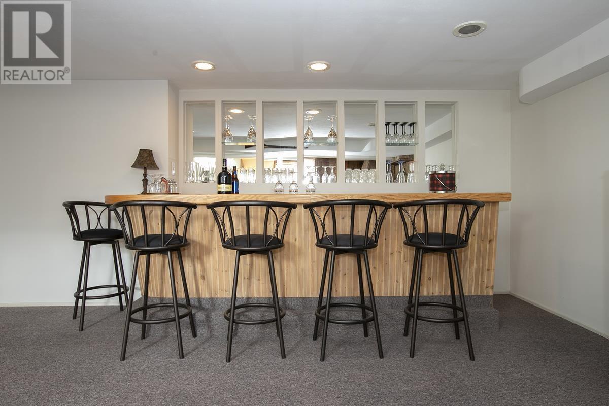 1377 Queen St E, Sault Ste. Marie, Ontario  P6A 2G1 - Photo 45 - SM252968