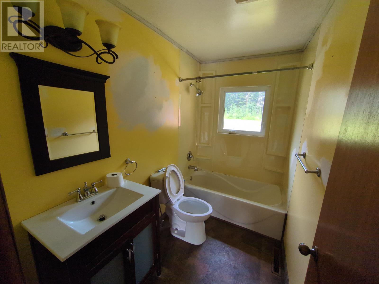 6 The River Rd, Unorganized, Ontario  P0V 2M0 - Photo 17 - TB252370