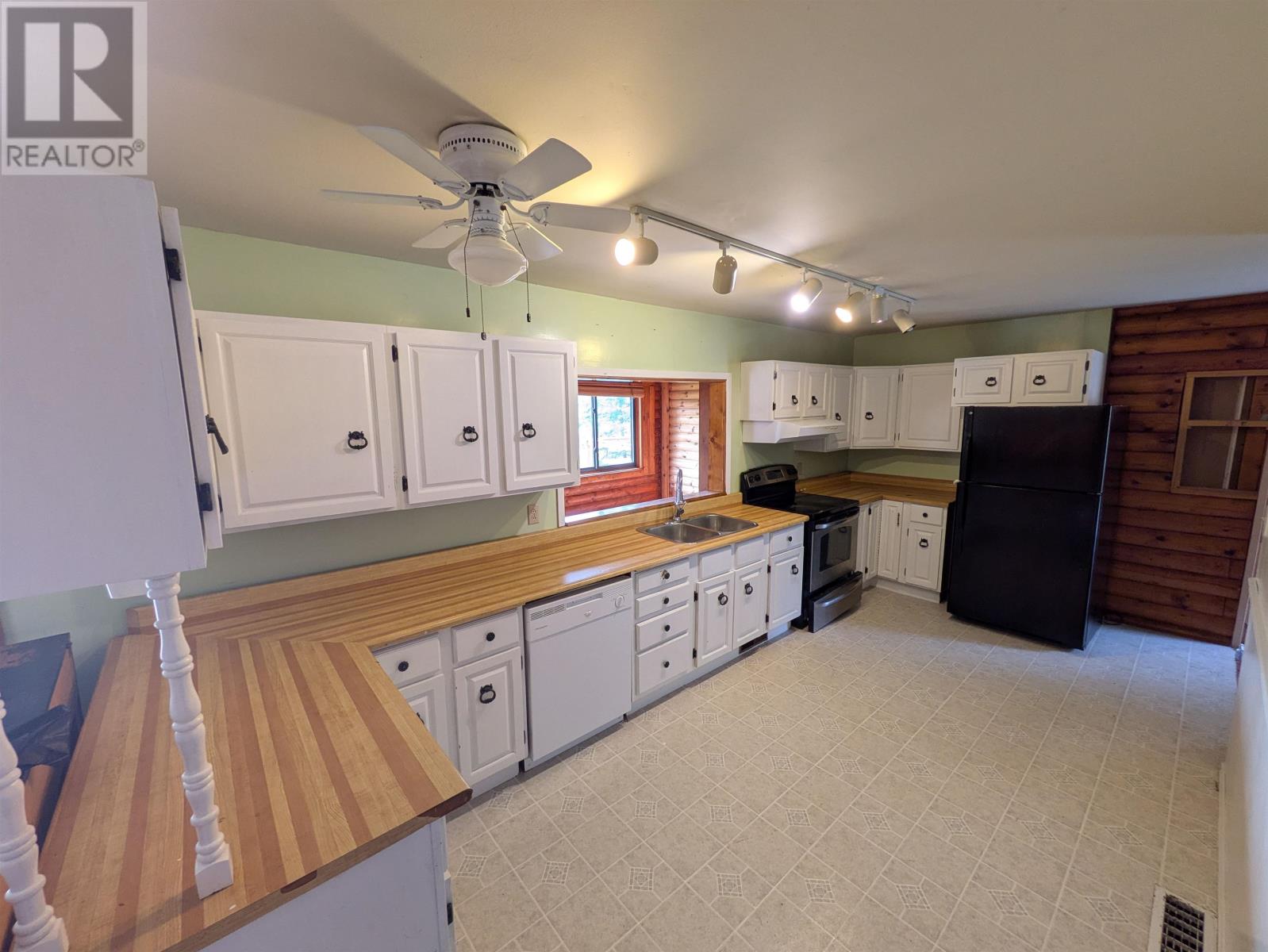 6 The River Rd, Unorganized, Ontario  P0V 2M0 - Photo 9 - TB252370