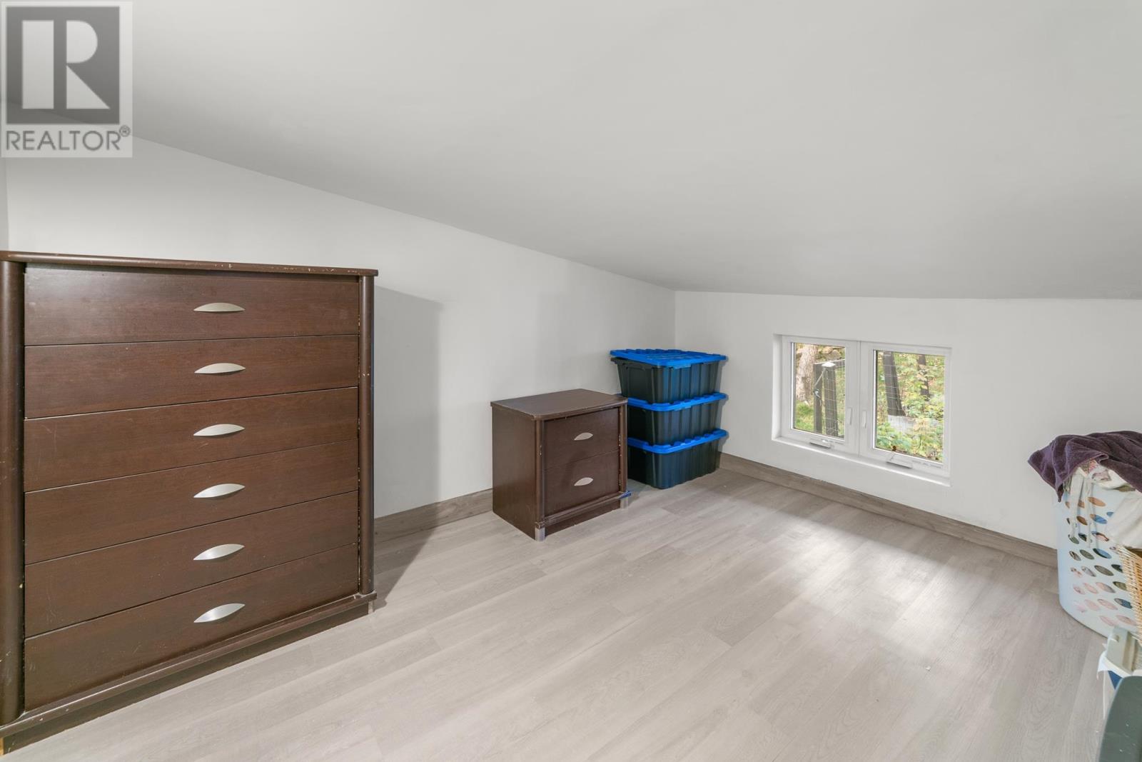 875 & 869 Fourth Avenue South, Kenora, Ontario  P9N 1Z9 - Photo 24 - TB253249