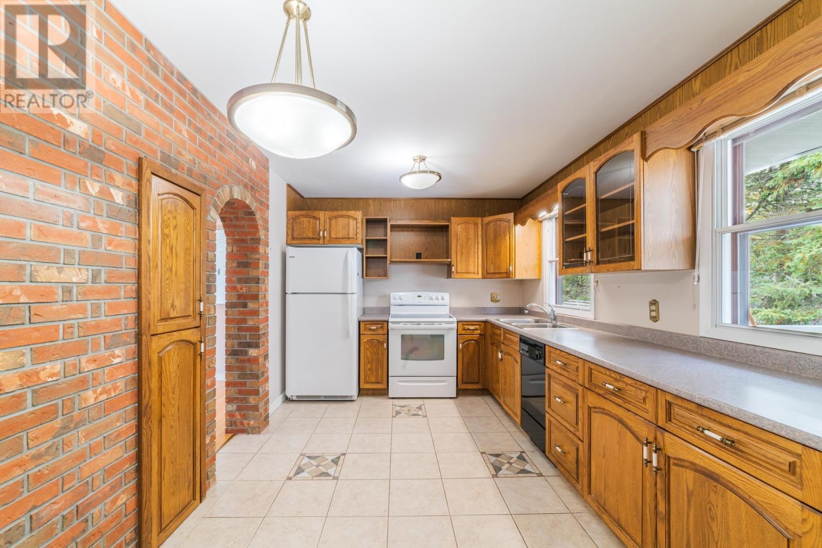 8 Seegmiller Avenue, Kenora, Ontario  P9N 3M9 - Photo 16 - TB253294