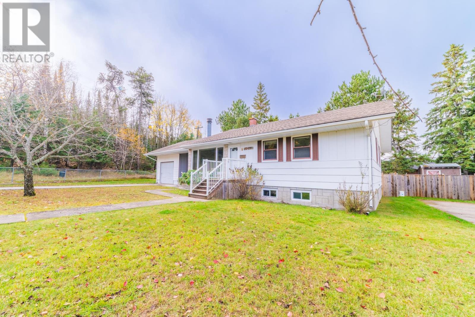 8 Seegmiller Avenue, Kenora, Ontario  P9N 3M9 - Photo 4 - TB253294