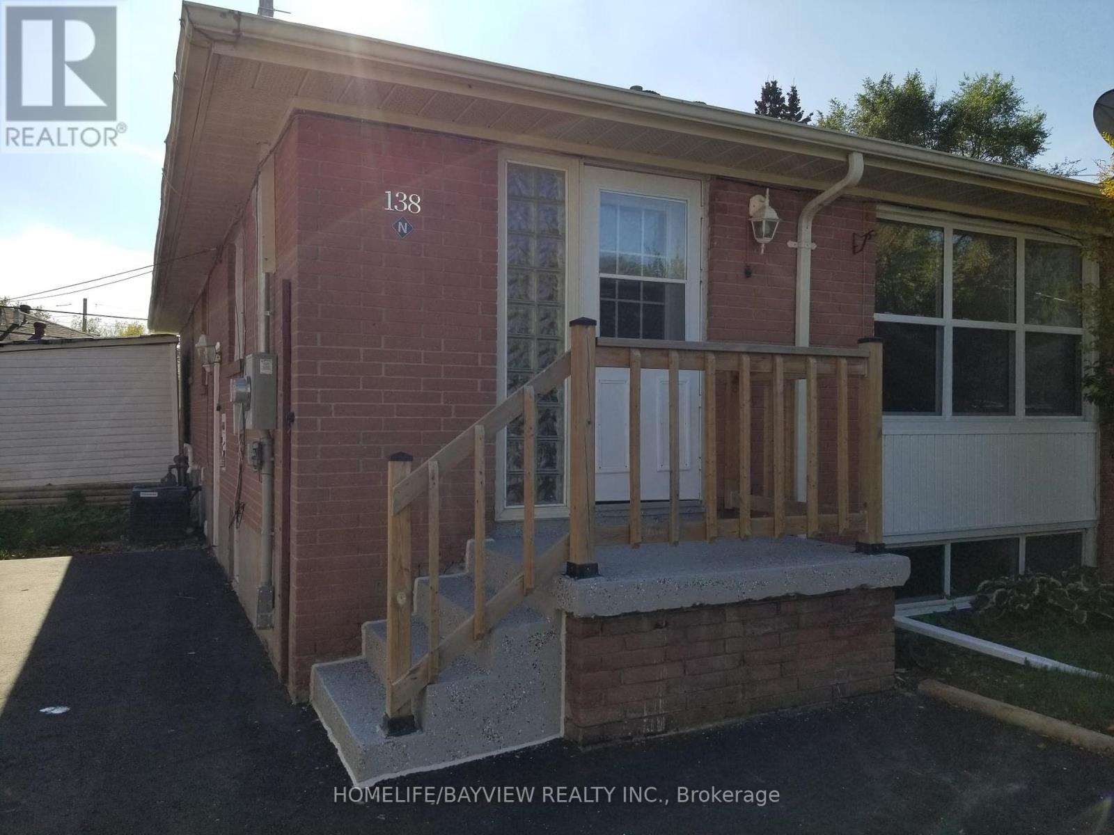 MAIN - 138 MAURICE COURT, Newmarket, Ontario