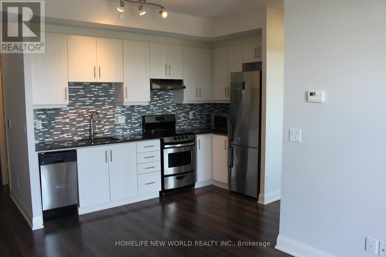 Ph06 - 68 Canterbury Place, Toronto, Ontario  M2N 2N1 - Photo 7 - C12482587