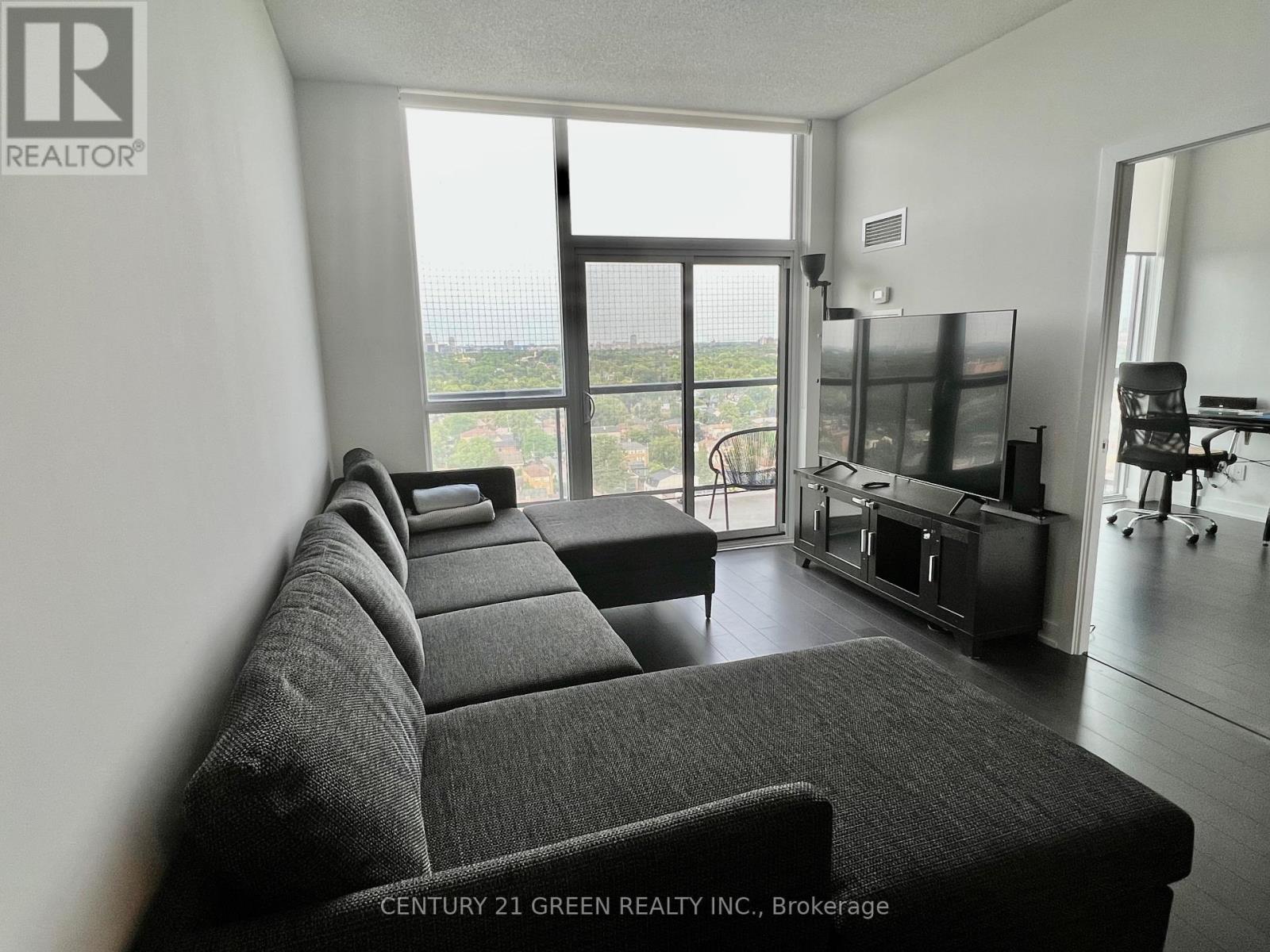 1601 - 1603 Eglinton Avenue W, Toronto, Ontario  M6E 0A1 - Photo 12 - C12482591
