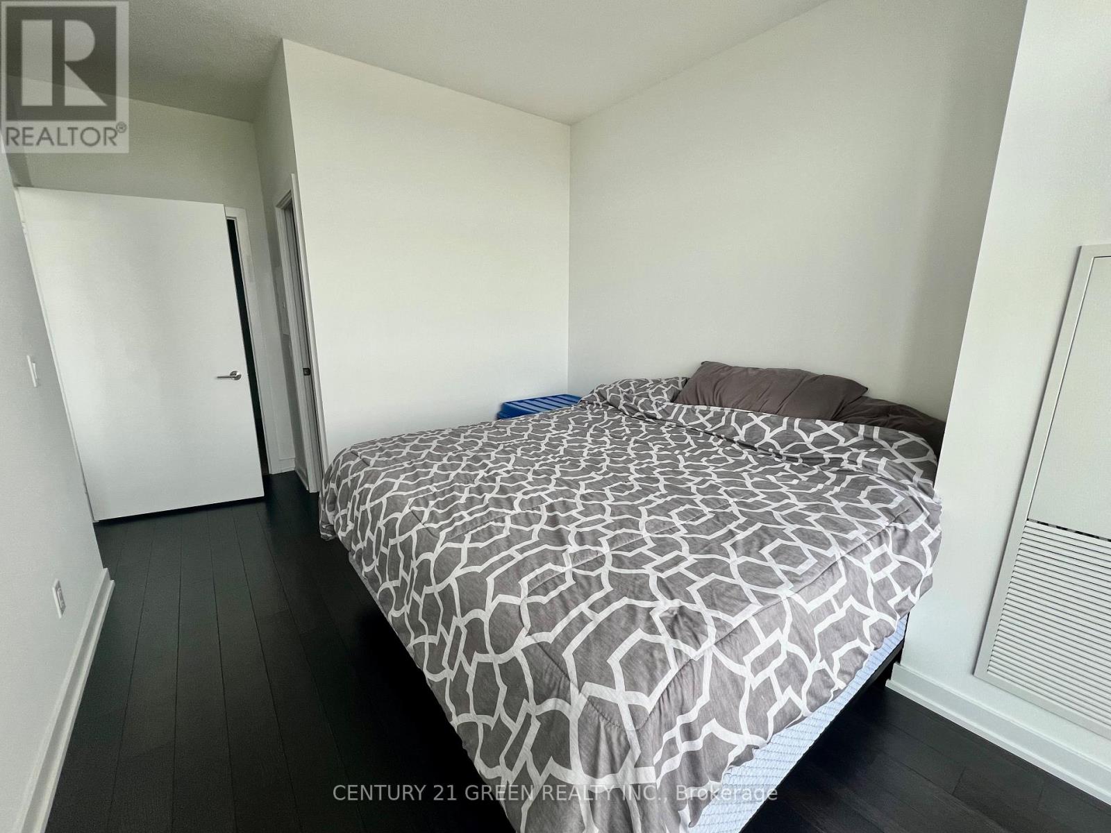 1601 - 1603 Eglinton Avenue W, Toronto, Ontario  M6E 0A1 - Photo 19 - C12482591