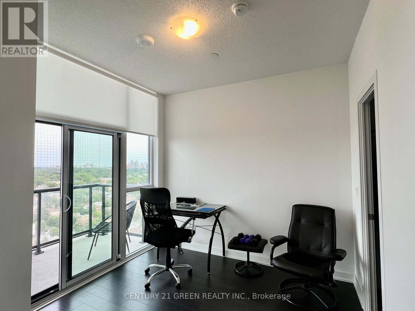 1601 - 1603 Eglinton Avenue W, Toronto, Ontario  M6E 0A1 - Photo 25 - C12482591