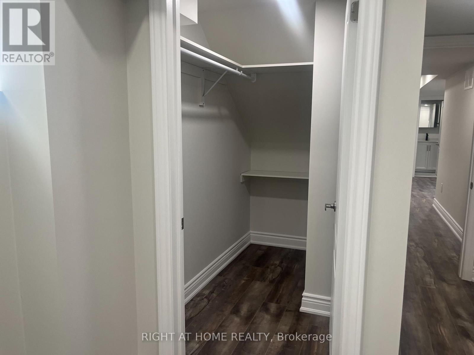 81 Pheonix Boulevard, Barrie, Ontario  L9J 0P7 - Photo 10 - S12482586