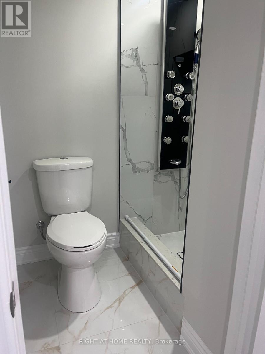 81 Pheonix Boulevard, Barrie, Ontario  L9J 0P7 - Photo 11 - S12482586