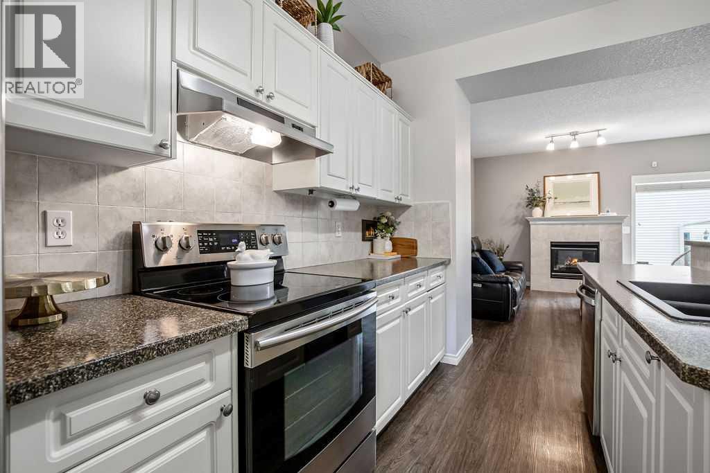 251 Bridlewood View Sw, Calgary, Alberta  T2Y 3X7 - Photo 7 - A2262754