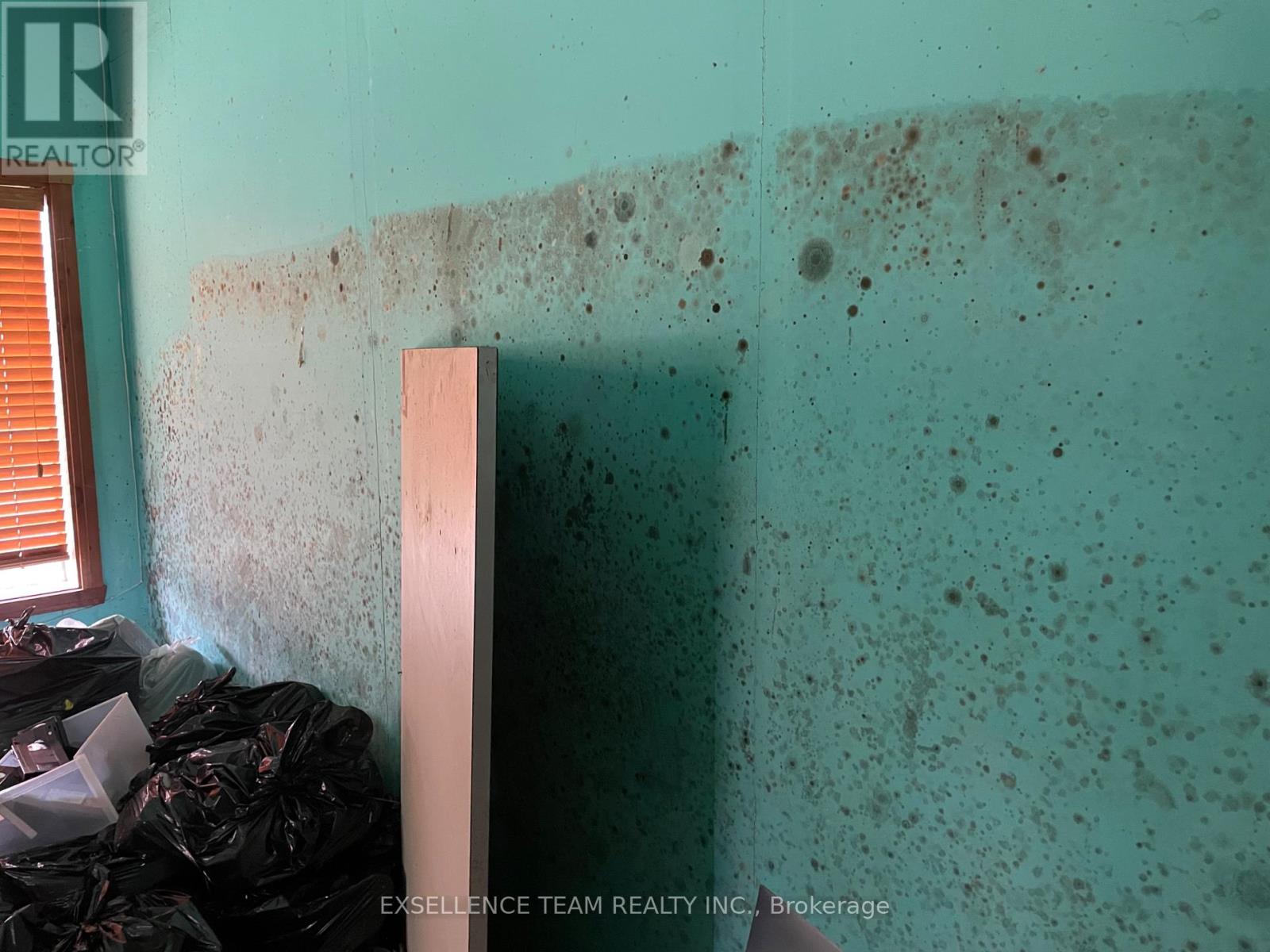 20115 Beaupre Road W, South Glengarry, Ontario  K0C 1L0 - Photo 16 - X12482595