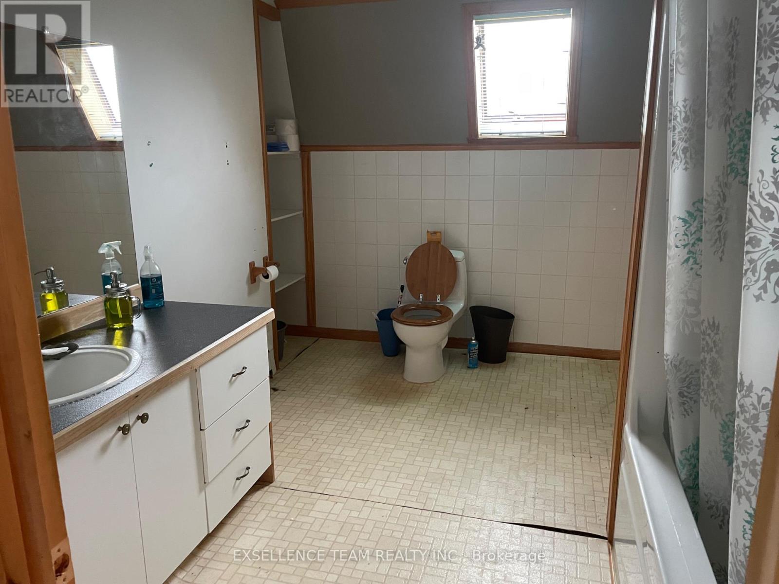 20115 Beaupre Road W, South Glengarry, Ontario  K0C 1L0 - Photo 7 - X12482595