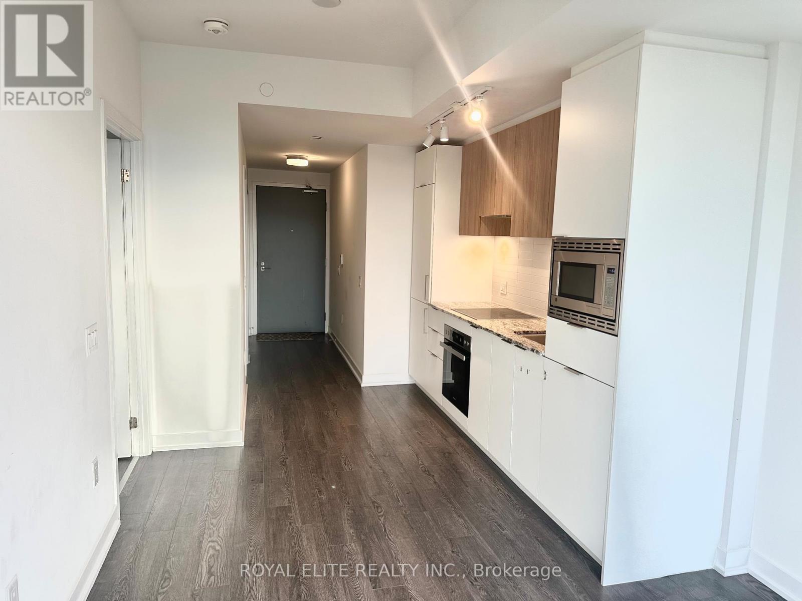 535 - 20 O'neill Road, Toronto, Ontario  M3C 0R2 - Photo 3 - C12482600