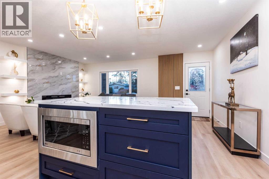 152 Southampthon Drive Sw, Calgary, Alberta  T2W 0V1 - Photo 15 - A2265620