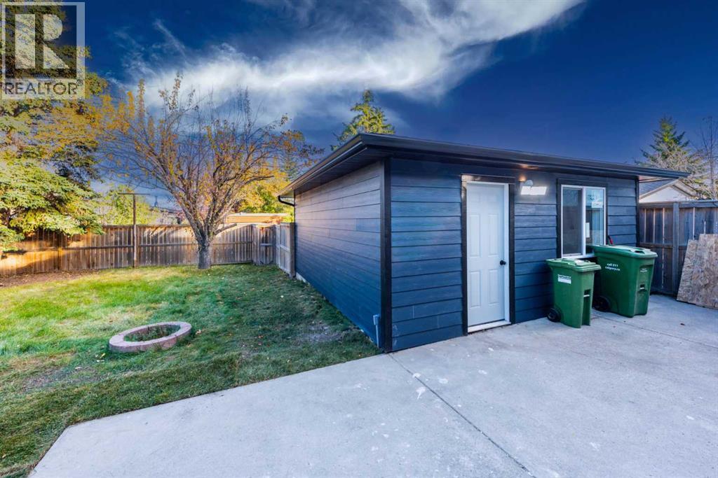 152 Southampthon Drive Sw, Calgary, Alberta  T2W 0V1 - Photo 47 - A2265620