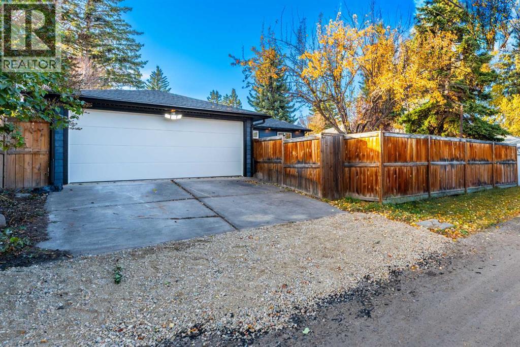 152 Southampthon Drive Sw, Calgary, Alberta  T2W 0V1 - Photo 50 - A2265620
