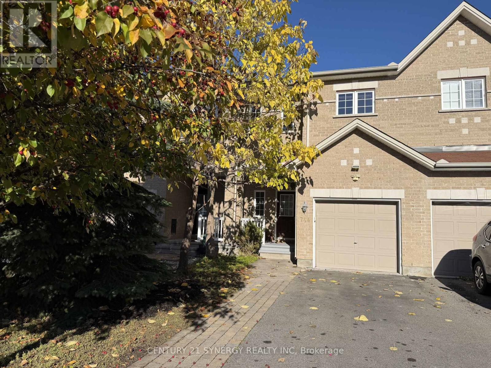 744 BOWERCREST CRESCENT, Ottawa, Ontario