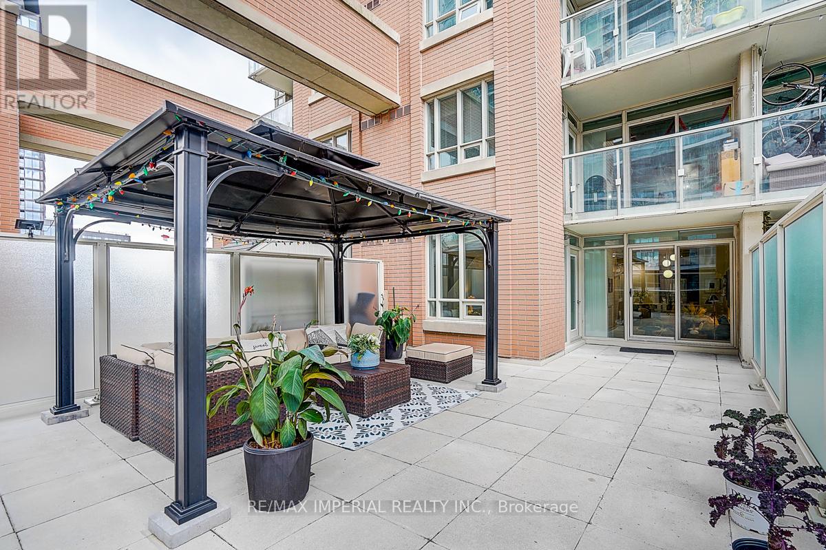 406 - 125 WESTERN BATTERY ROAD, Toronto, Ontario