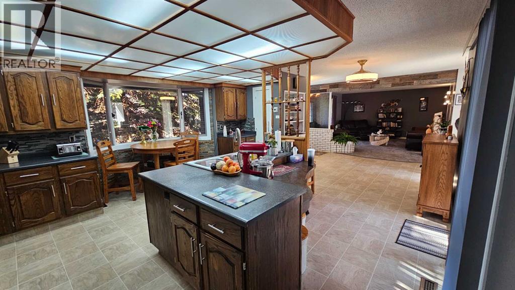 808 1 Street Ne, Milk River, Alberta T0K 1M0 - Photo 10 - A2250000