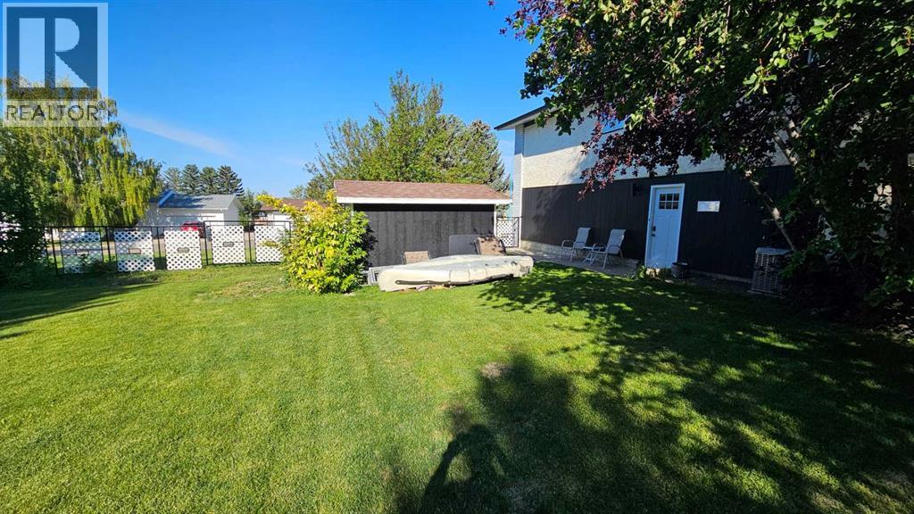 808 1 Street Ne, Milk River, Alberta T0K 1M0 - Photo 42 - A2250000