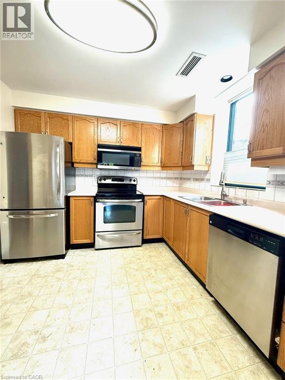 5 Ogilvie Street Unit# 103, Dundas, Ontario  L9H 2S1 - Photo 12 - 40781138