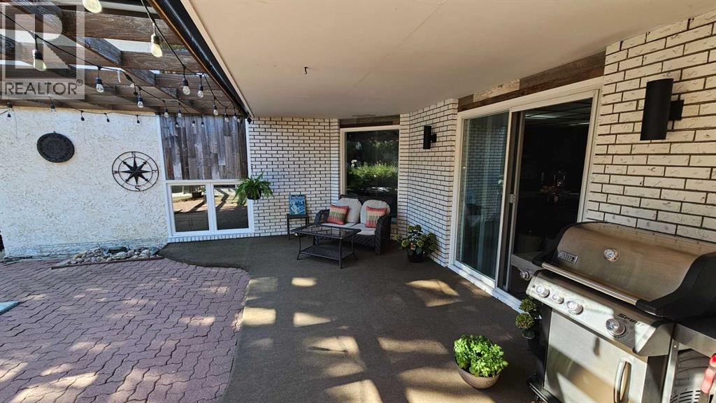 808 1 Street Ne, Milk River, Alberta T0K 1M0 - Photo 45 - A2250000