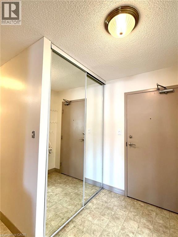 5 Ogilvie Street Unit# 103, Dundas, Ontario  L9H 2S1 - Photo 17 - 40781138