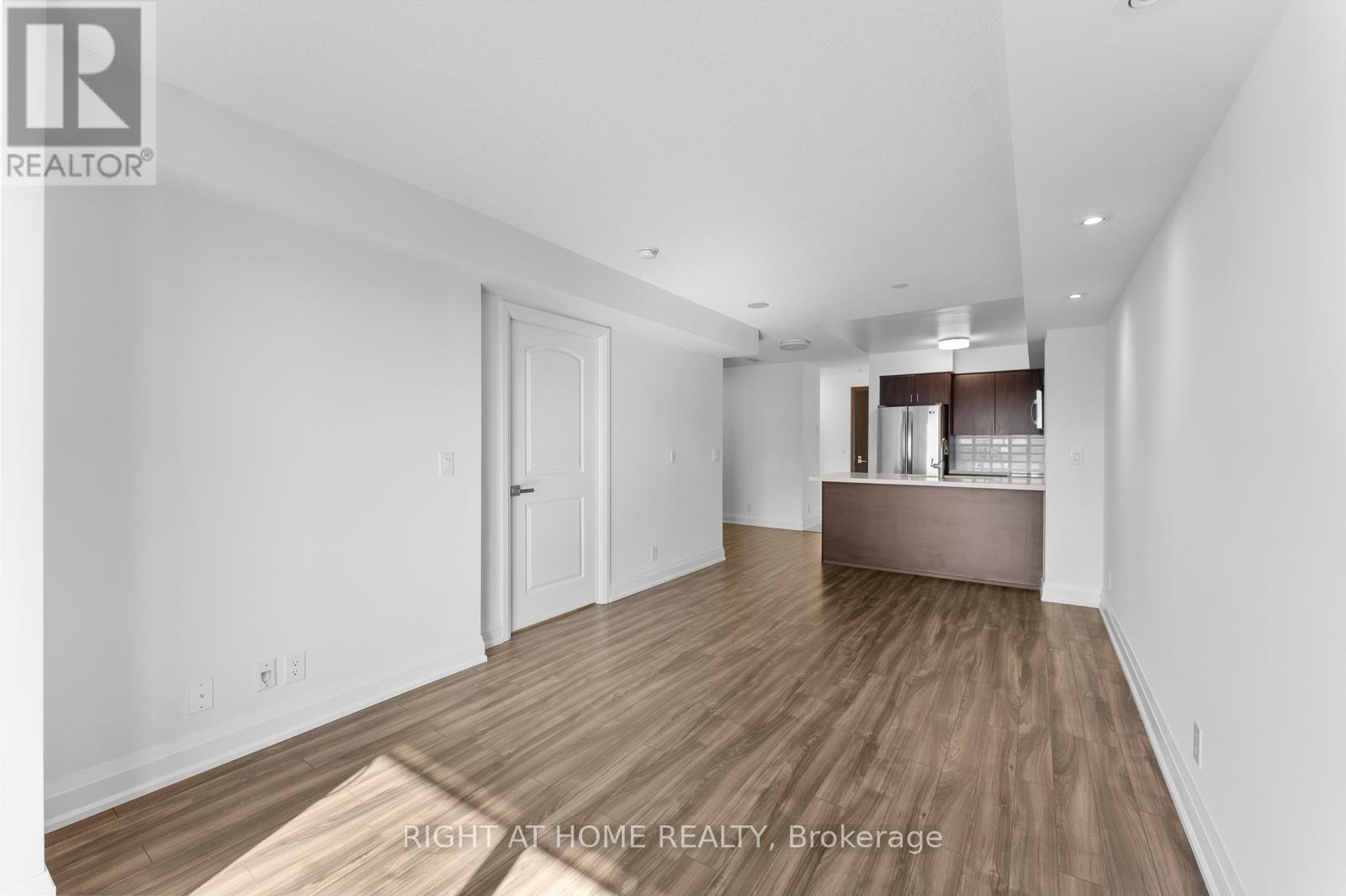 608 - 1070 Sheppard Avenue W, Toronto, Ontario  M3J 0G8 - Photo 21 - W12482603
