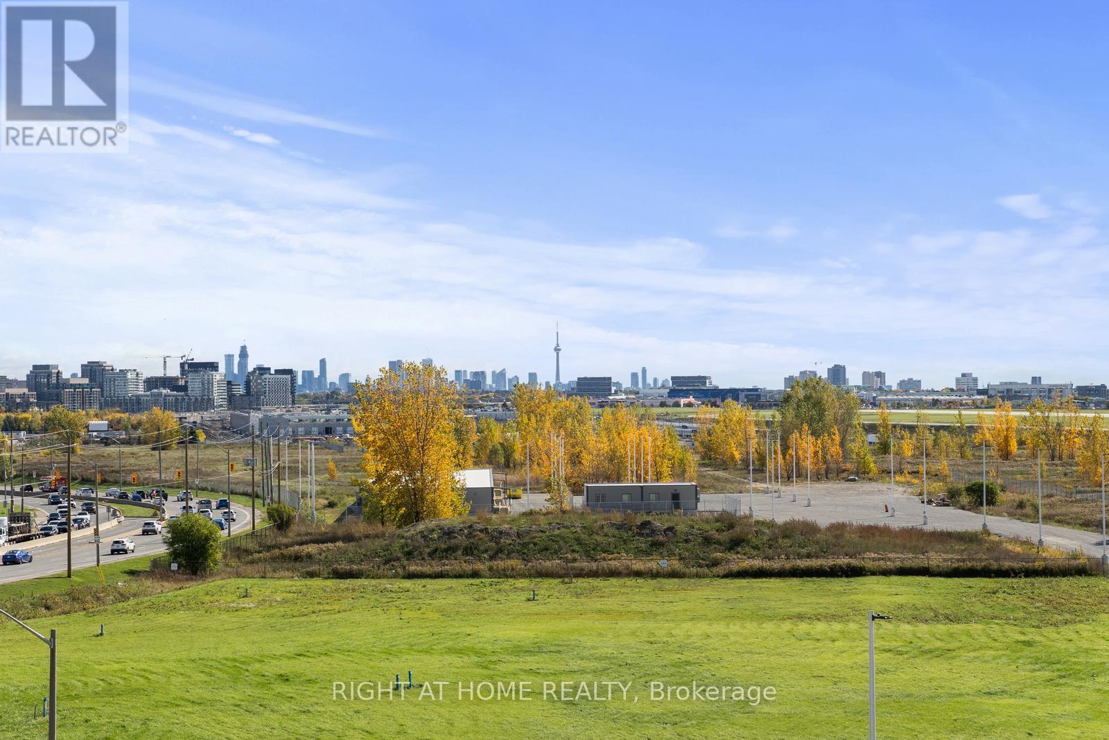 608 - 1070 Sheppard Avenue W, Toronto, Ontario  M3J 0G8 - Photo 34 - W12482603