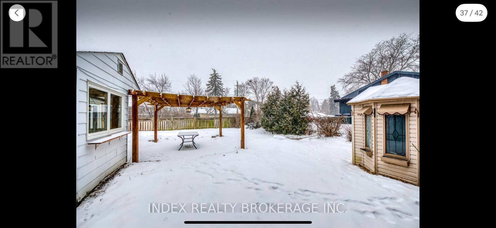 22 Sora Boulevard W, Mississauga, Ontario  L5M 1B2 - Photo 27 - W12468408
