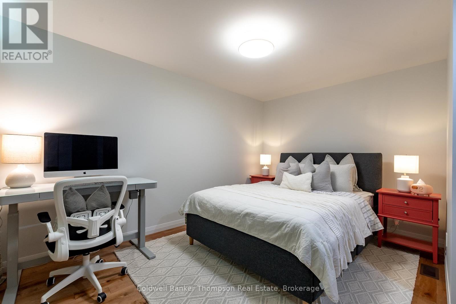 649 Skyhills Road, Huntsville, Ontario P1H 2N5 - Photo 16 - X12469637