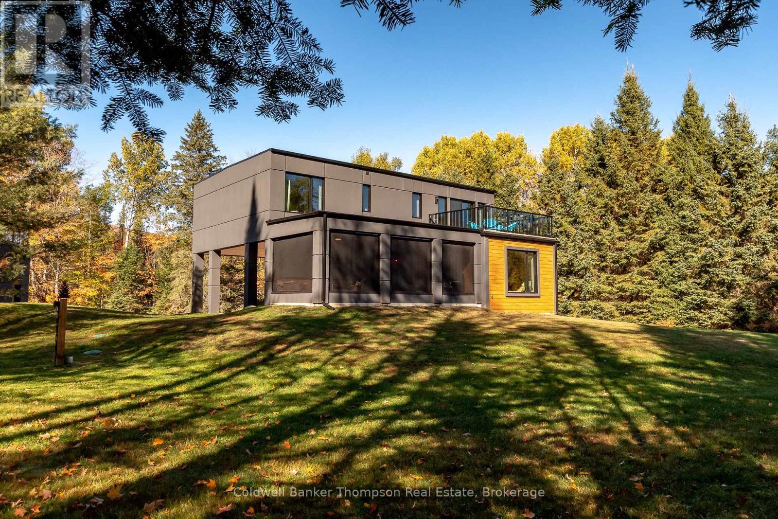 649 Skyhills Road, Huntsville, Ontario P1H 2N5 - Photo 46 - X12469637