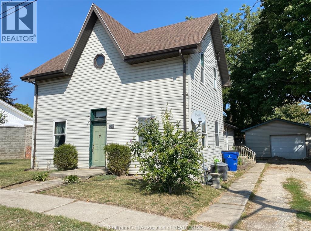 23 Chatham Street South, Blenheim, Ontario  N0P 1A0 - Photo 5 - 25023987