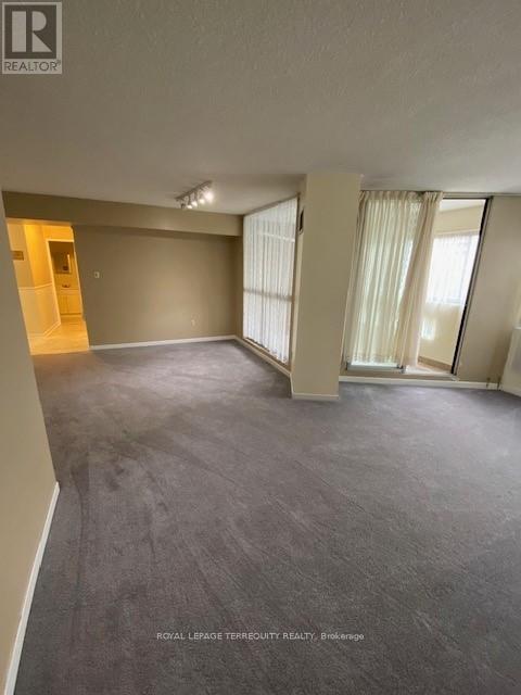 604 - 50 Elm Drive E, Mississauga (Mississauga Valleys), Ontario  L5A 3X2 - Photo 14 - W12349281