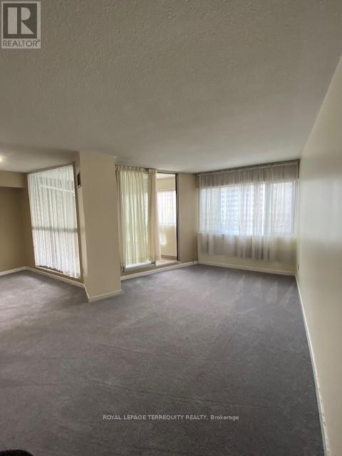 604 - 50 Elm Drive E, Mississauga (Mississauga Valleys), Ontario  L5A 3X2 - Photo 16 - W12349281
