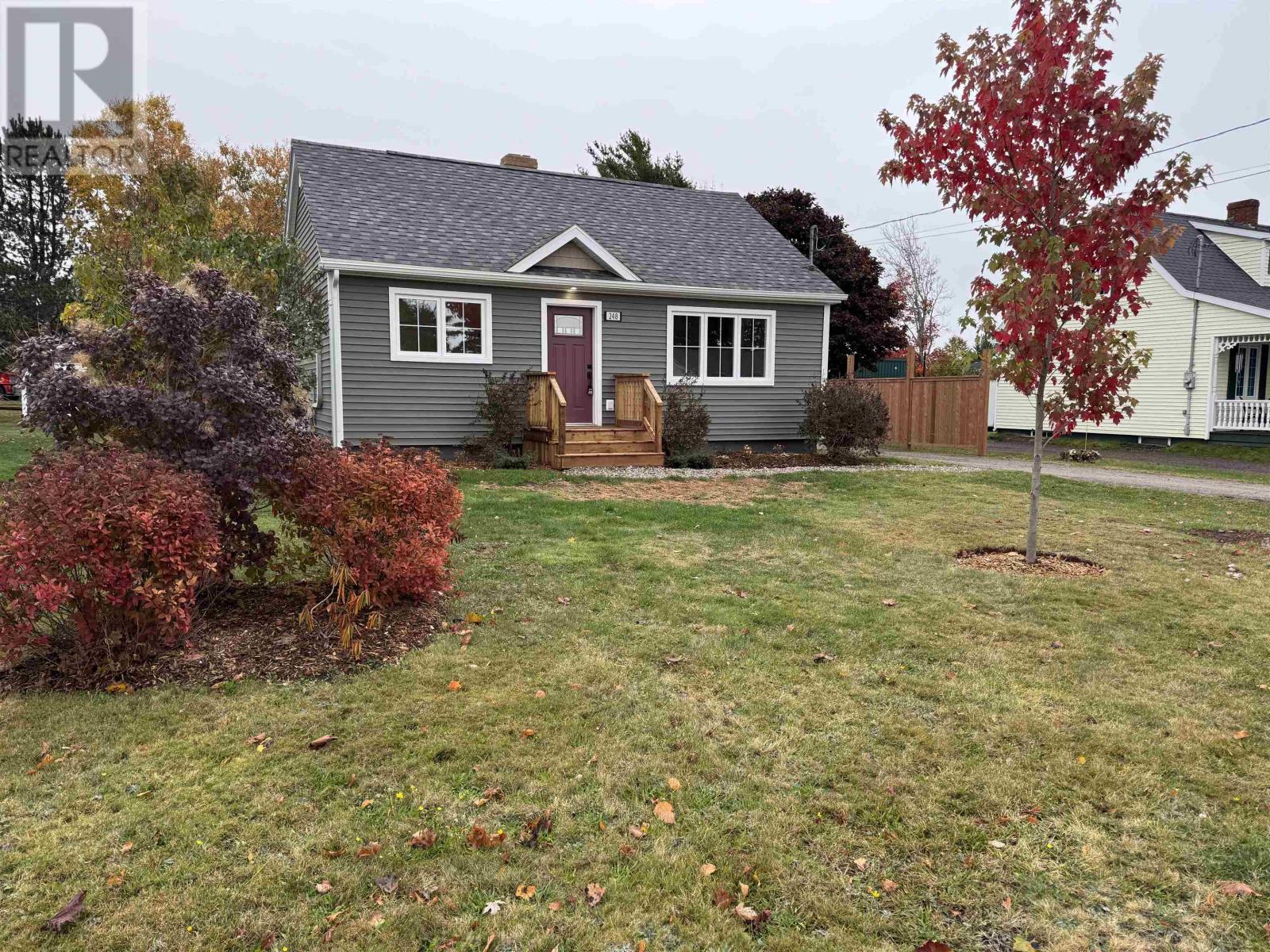 248 South Drive, Summerside, Prince Edward Island  C1N 3Z1 - Photo 5 - 202526615
