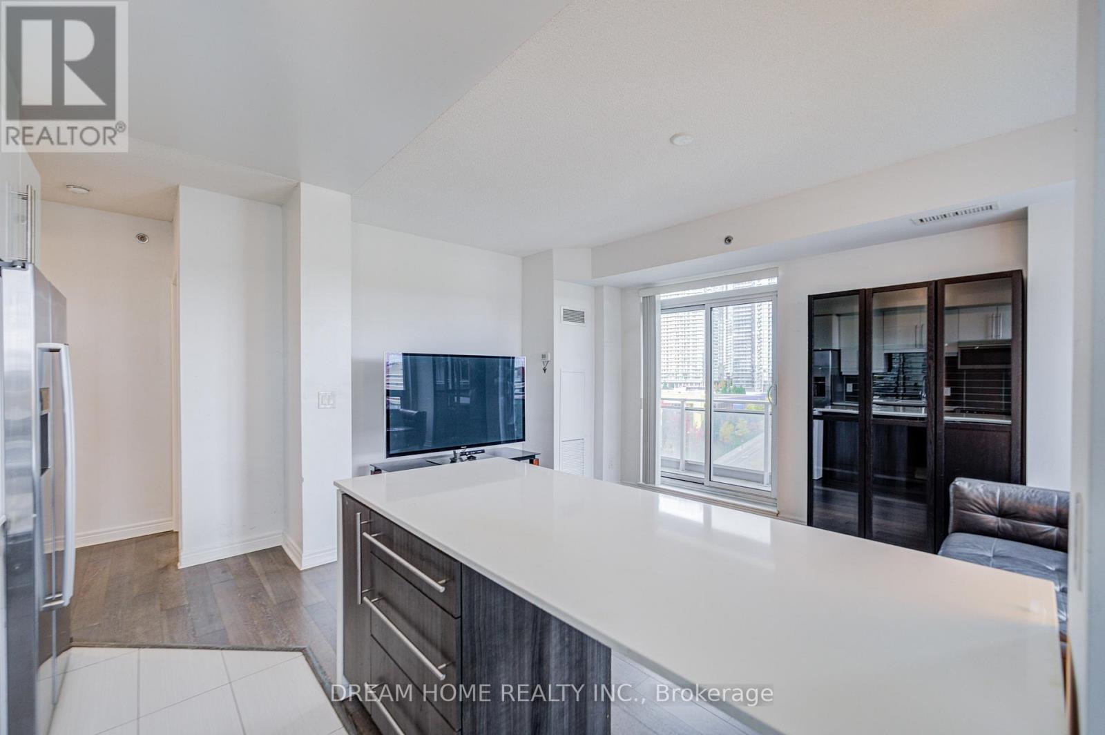 721 - 2756 Old Leslie Street, Toronto (Bayview Village), Ontario  M2K 0E2 - Photo 22 - C12482622