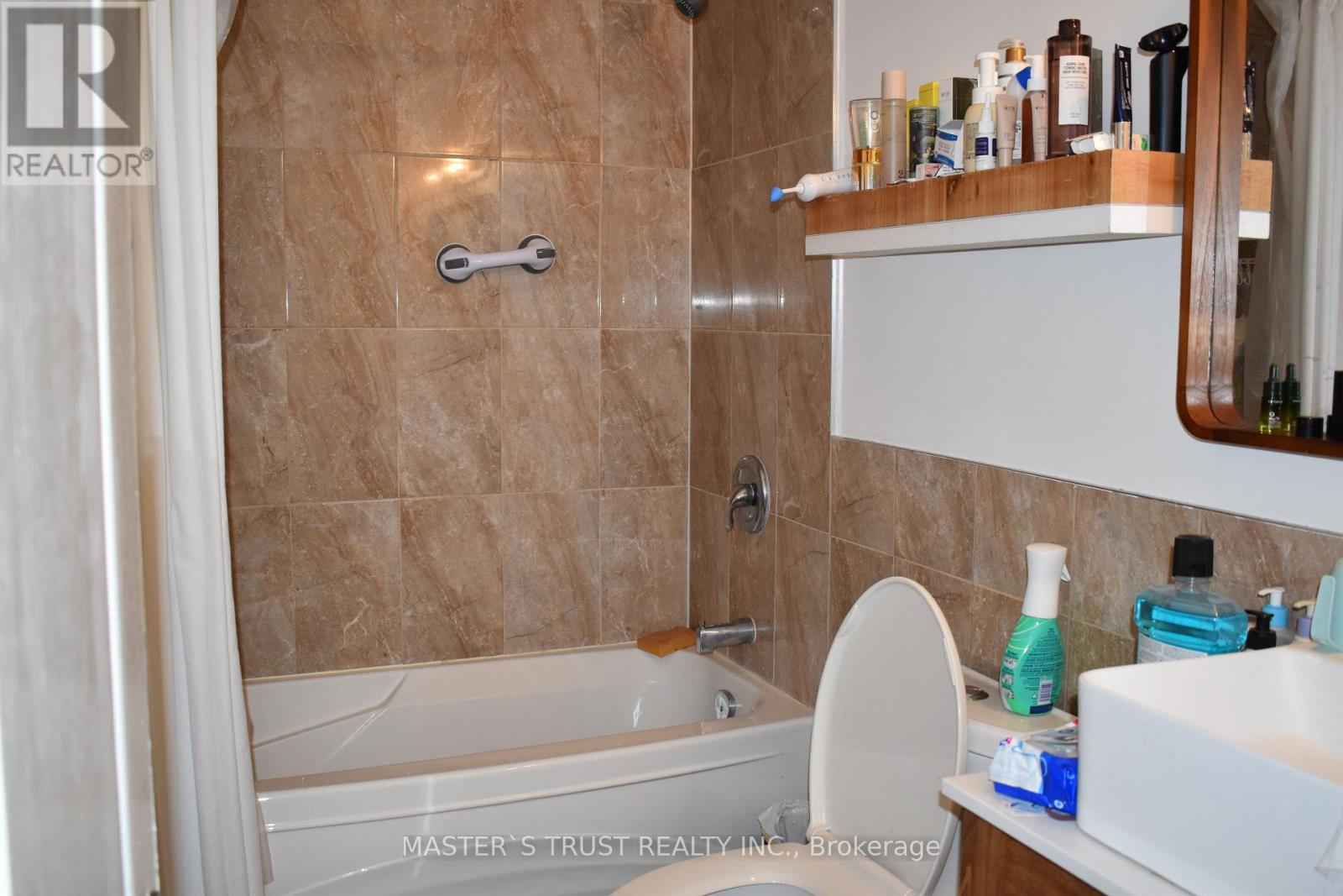966 Dundas Street E, Toronto (South Riverdale), Ontario  M4M 1R5 - Photo 9 - E12482617
