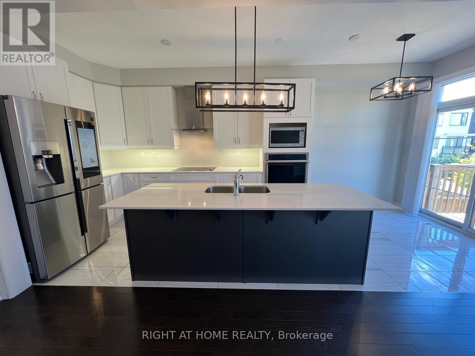 26 Sunset Terrace, Vaughan (Vellore Village), Ontario  L6H 4S3 - Photo 12 - N12482612
