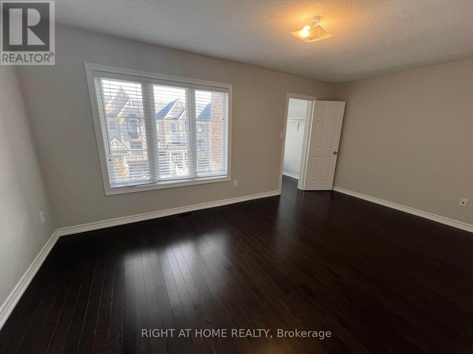 26 Sunset Terrace, Vaughan (Vellore Village), Ontario  L6H 4S3 - Photo 19 - N12482612