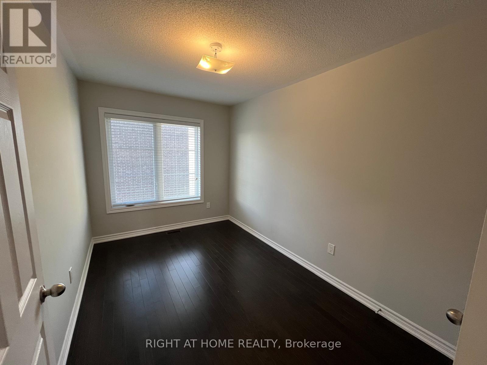 26 Sunset Terrace, Vaughan (Vellore Village), Ontario  L6H 4S3 - Photo 22 - N12482612