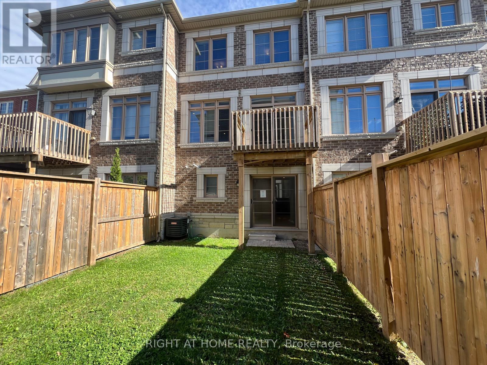 26 Sunset Terrace, Vaughan (Vellore Village), Ontario  L6H 4S3 - Photo 29 - N12482612