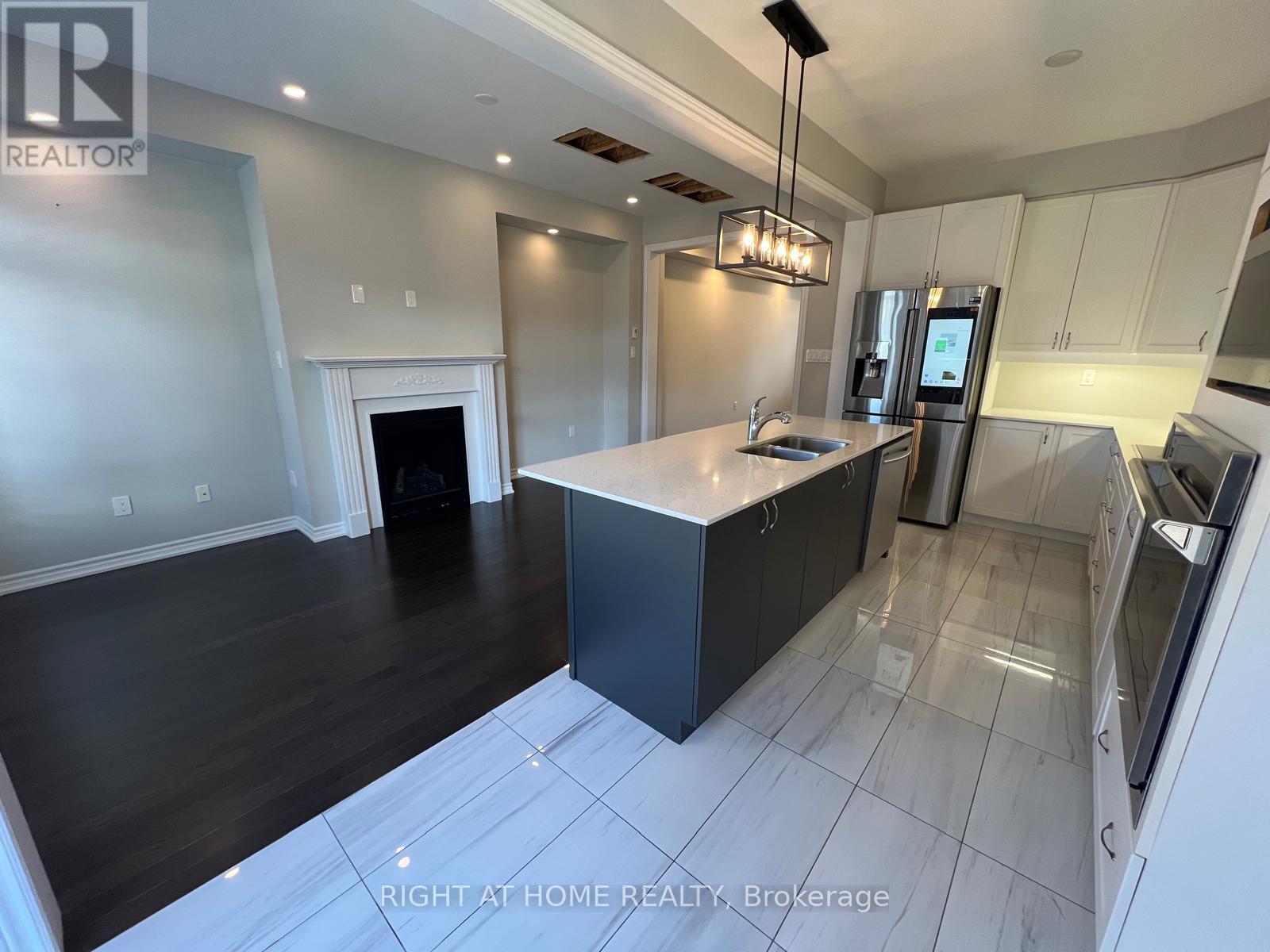 26 Sunset Terrace, Vaughan (Vellore Village), Ontario  L6H 4S3 - Photo 9 - N12482612