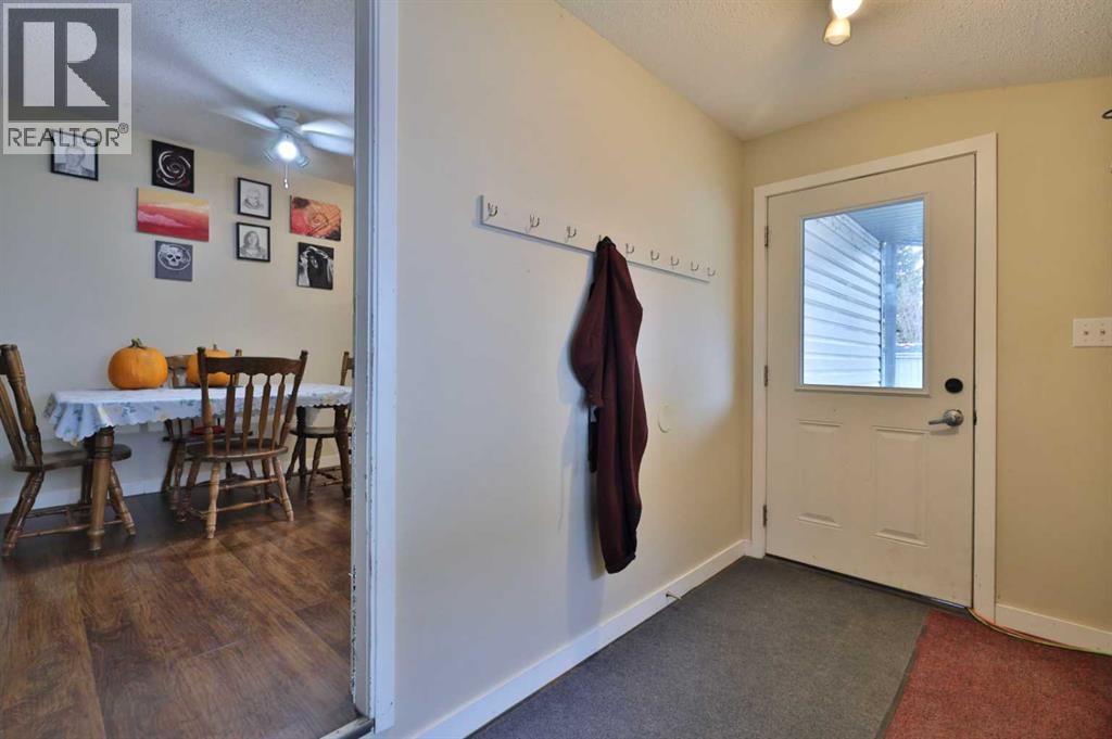 5611 53 Avenue, Camrose, Alberta  T4V 4P7 - Photo 23 - A2266378